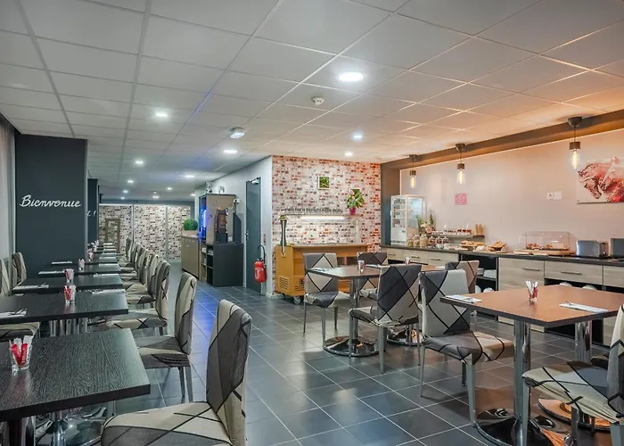 Alezan Hotel & Residence